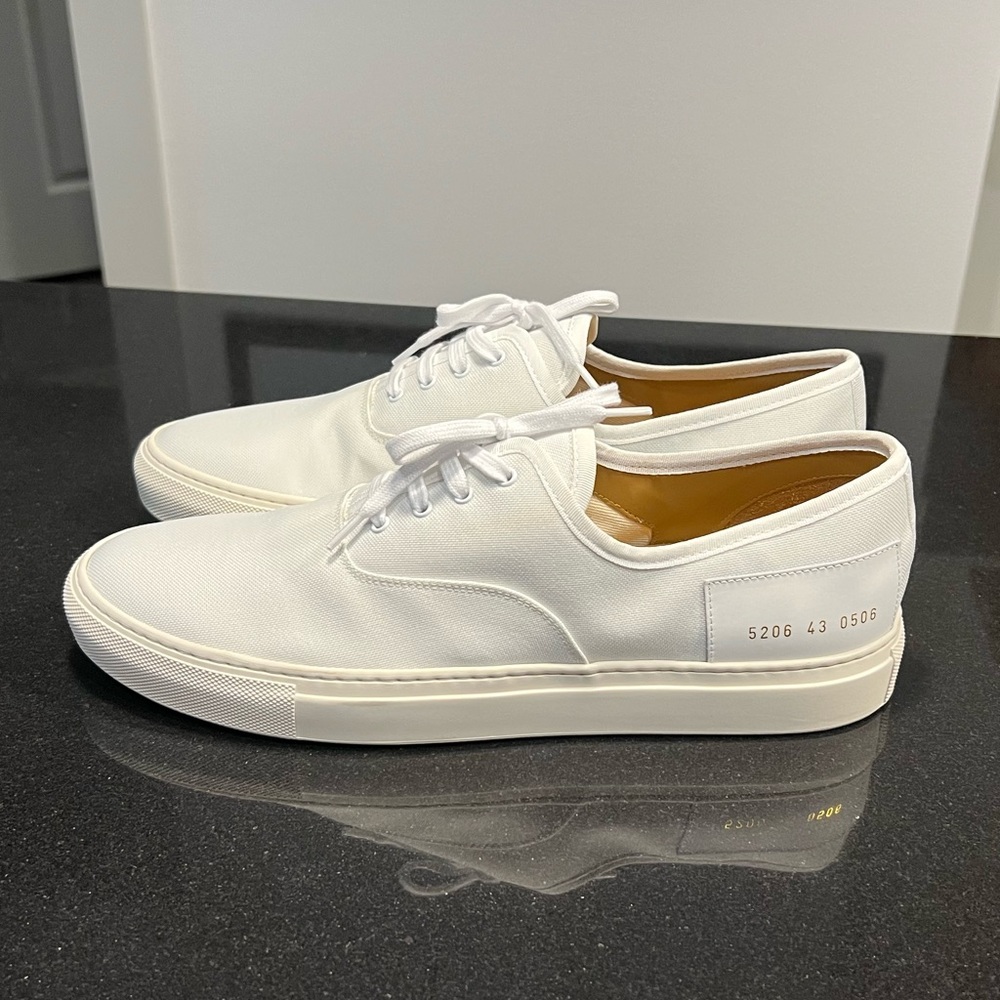 Common Projects Four Hole White Sneaker New 43 10